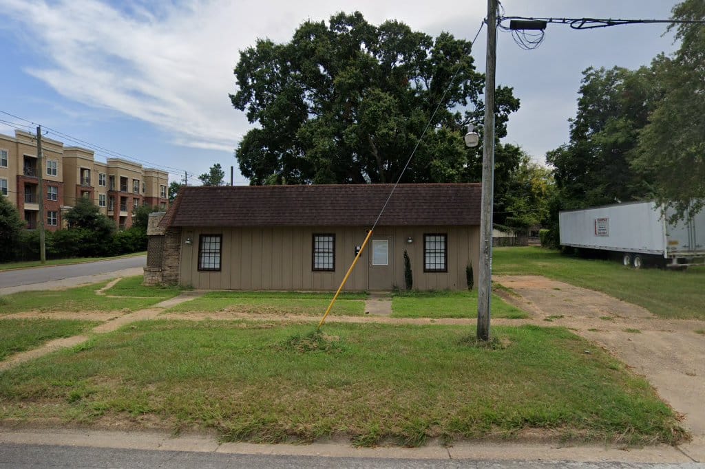 Canant Veterinary Hospital in Tuscaloosa, AL Pets TheCountyOffice