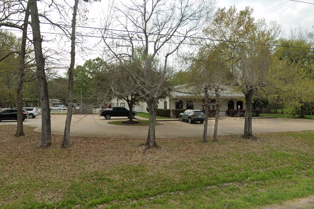 Walker Veterinary Hospital in Waller, TX The County Office