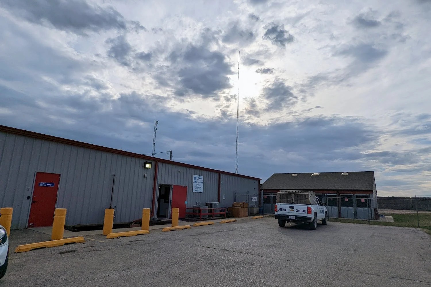 Kingfisher City Animal Control in Kingfisher, OK Find Paw Pal