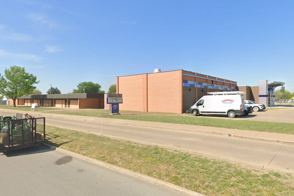 Hoover Elementary School in Bartlesville, OK The County Office