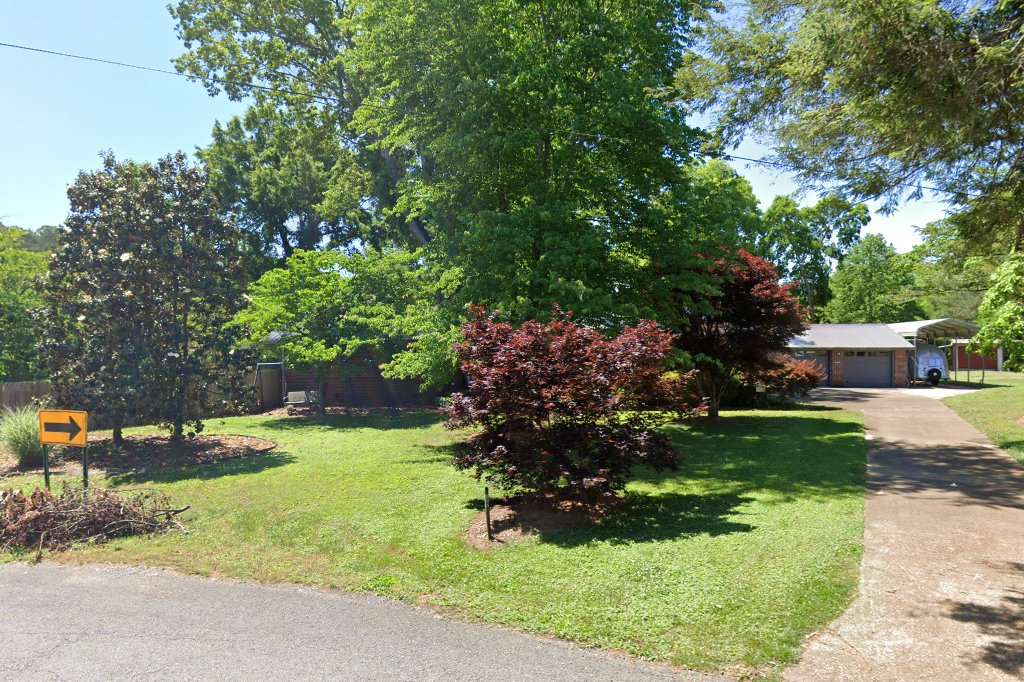 Chattanooga Bulldog Rescue in Ooltewah, TN Find Paw Pal