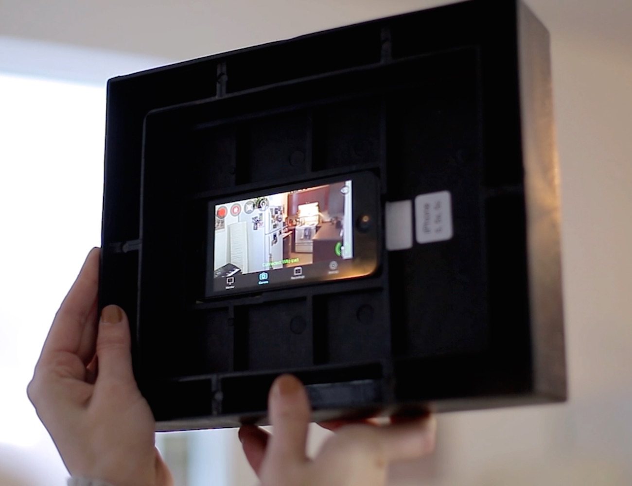 Spyframe Turn Your iPhone Into A Wireless Hidden Camera Review » The