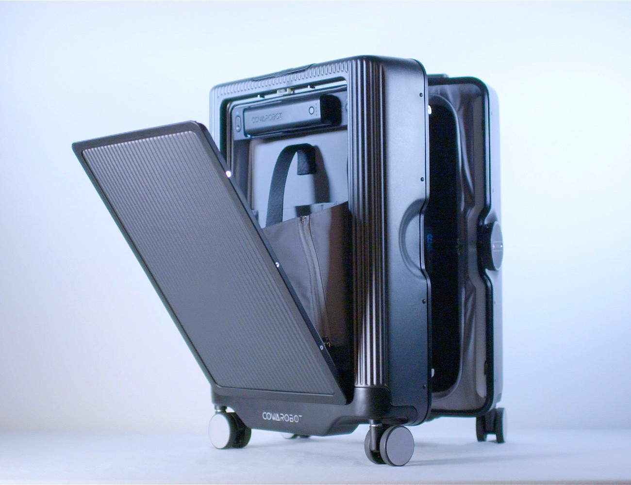 AutoFollow Suitcase Makes Your Travel Easier COWAROBOT R1 Review
