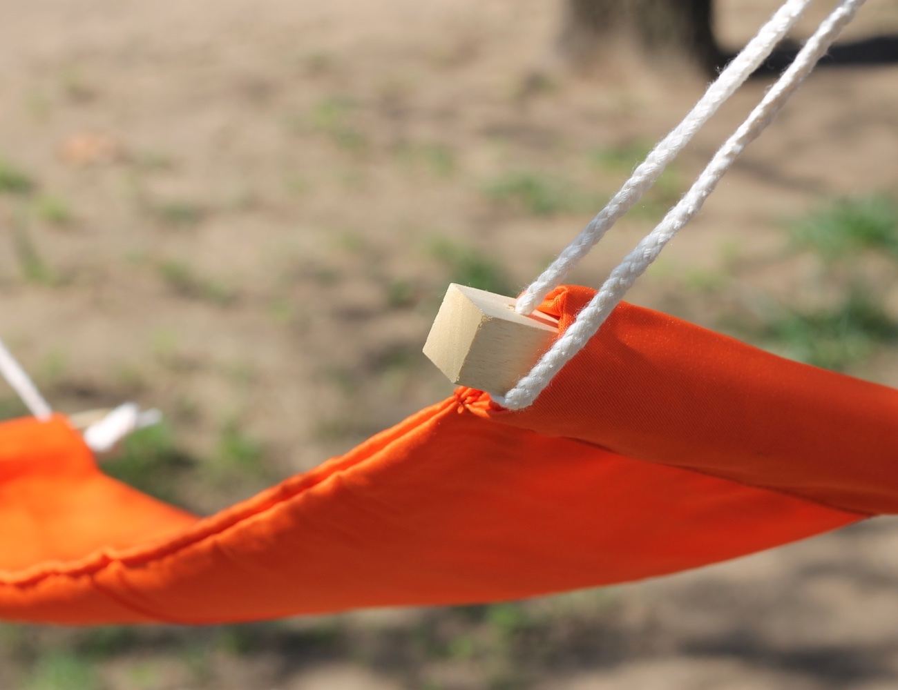 Foot Rest Hammock » Gadget Flow