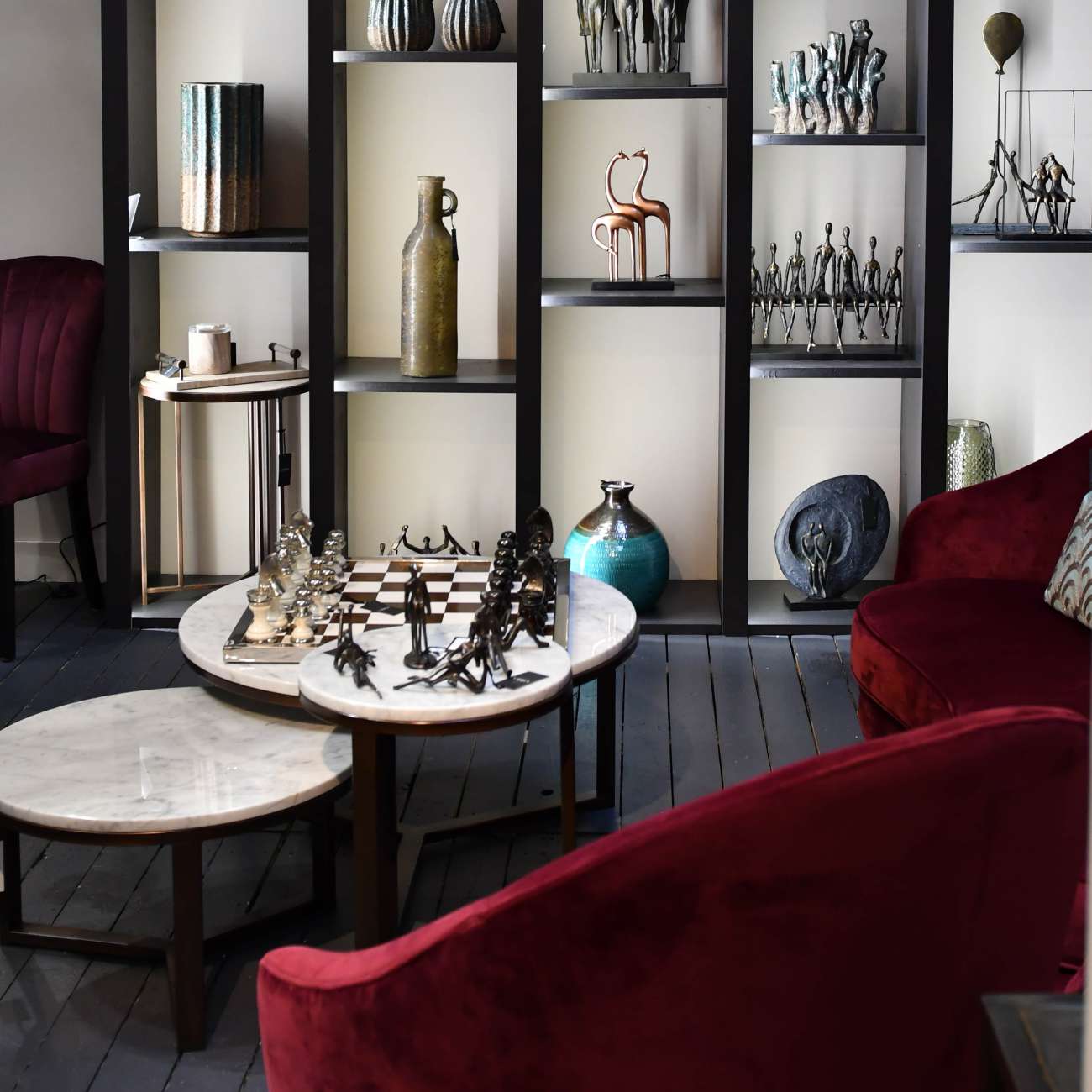 Couple with Balloon Sculpture in Antique Bronze Finish