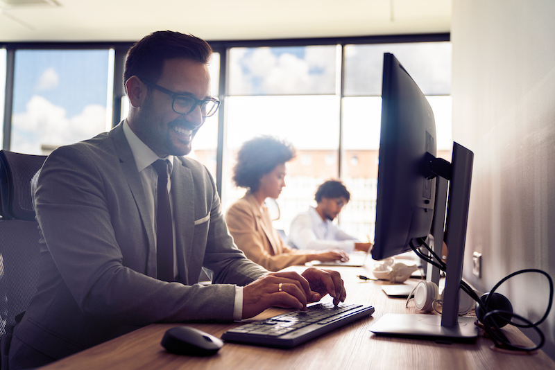 15 Jobs That Pay 100K a Year Without a Degree The Money Manual
