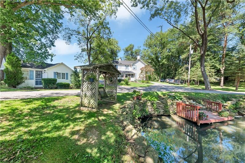 203 Moody Rd, Findlay Twp, PA 15026 Findlay Twp Real Estate