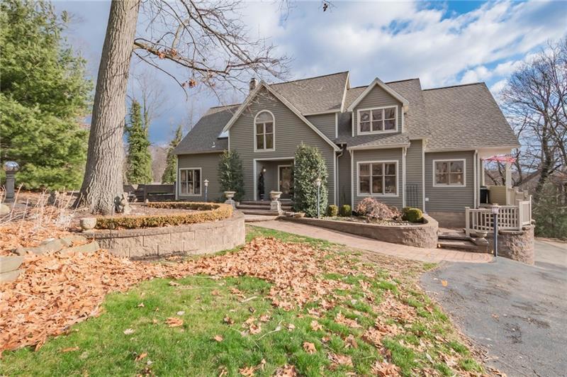 152 Farmington Place, Hempfield Twp, PA 15601 Hempfield Twp Real Estate