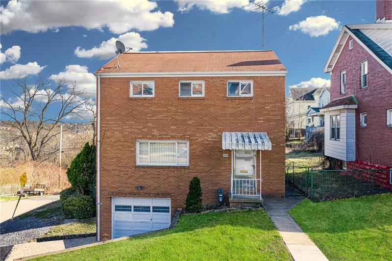 306 Birmingham Avenue, Pittsburgh (Carrick), PA 15210 Carrick Real Estate