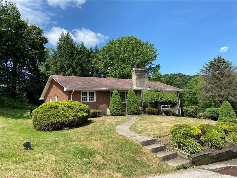 102 Sunset Drive, Bell Acres, PA 15143 Bell Acres Real Estate