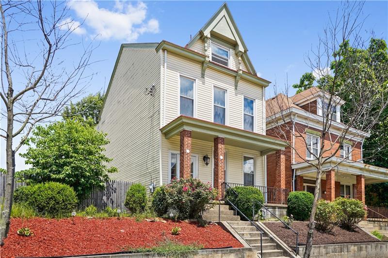 1320 Woodland Ave, Pittsburgh (Marshal Shadeland), PA 15212 Marshal