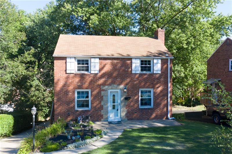 5251 Fieldcrest Dr, Pittsburgh (Whitehall), PA 15236 Whitehall Real
