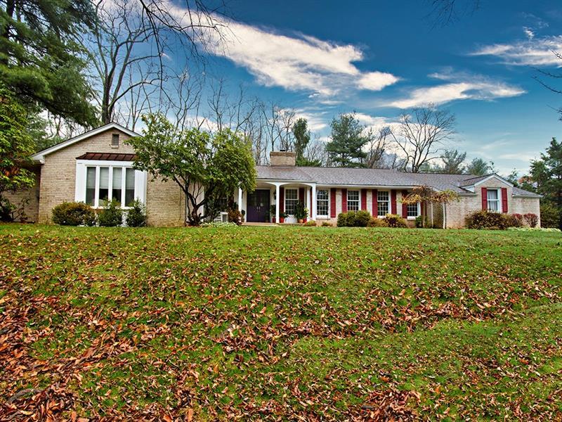 936 Field Club Road, Pittsburgh (Fox Chapel), PA 15238 Fox Chapel