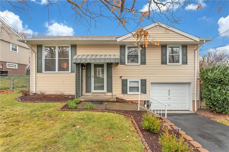 9858 Deerfield Drive, North Huntingdon, PA 15642 North Huntingdon