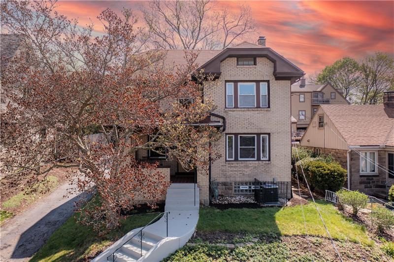 943 Florida Ave, Pittsburgh (Mt. Lebanon), PA 15228 Mt. Lebanon Real