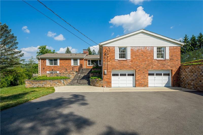 2387 Morrow Road, Pittsburgh (Upper St. Clair), PA 15241 Upper St