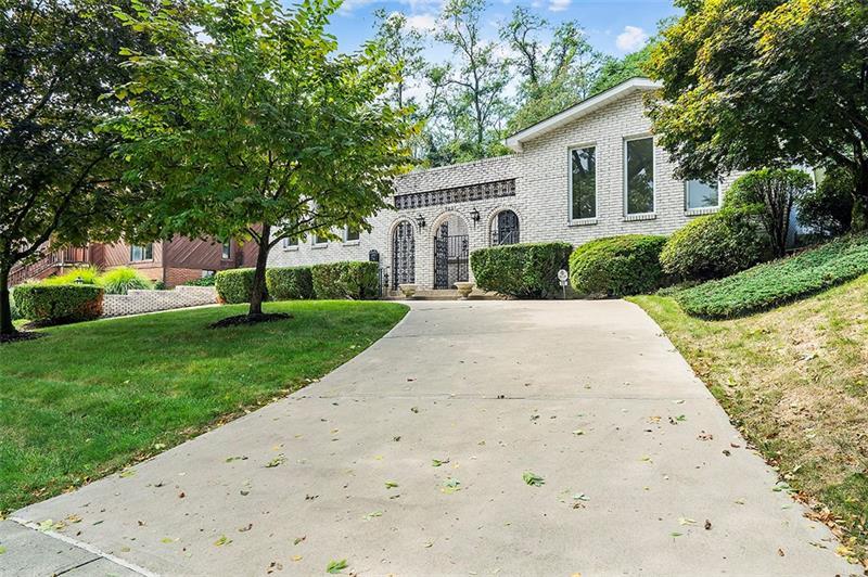 809 NORTHRIDGE DRIVE, Pittsburgh (Mt. Lebanon), PA 15216 Mt. Lebanon