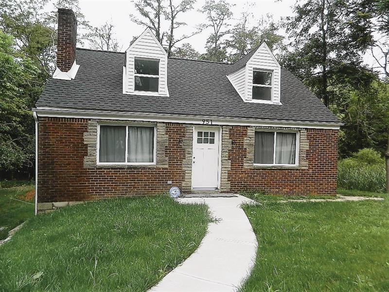 951 Stotler Rd, Pittsburgh (Penn Hills), PA 15235 Penn Hills Real Estate