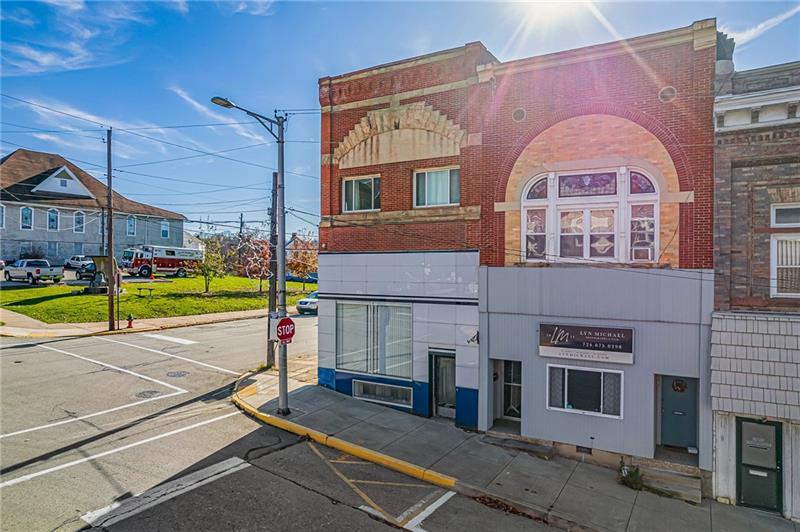 200 Clay Ave, PA 15644 Real Estate