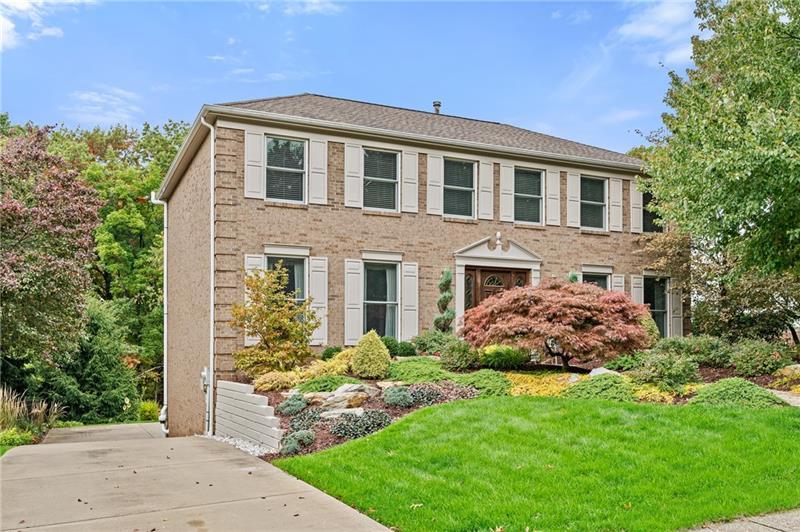 117 HALSEY COURT, Pittsburgh (Mt. Lebanon), PA 15228 Mt. Lebanon Real