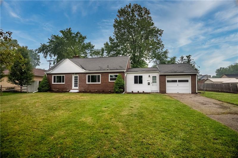 645 Sharon New Castle Rd, City of Farrell, PA 16121 City of Farrell