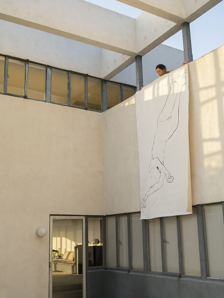 Richard Neutra’s iconic Lovell House is hosting an art exhibition The