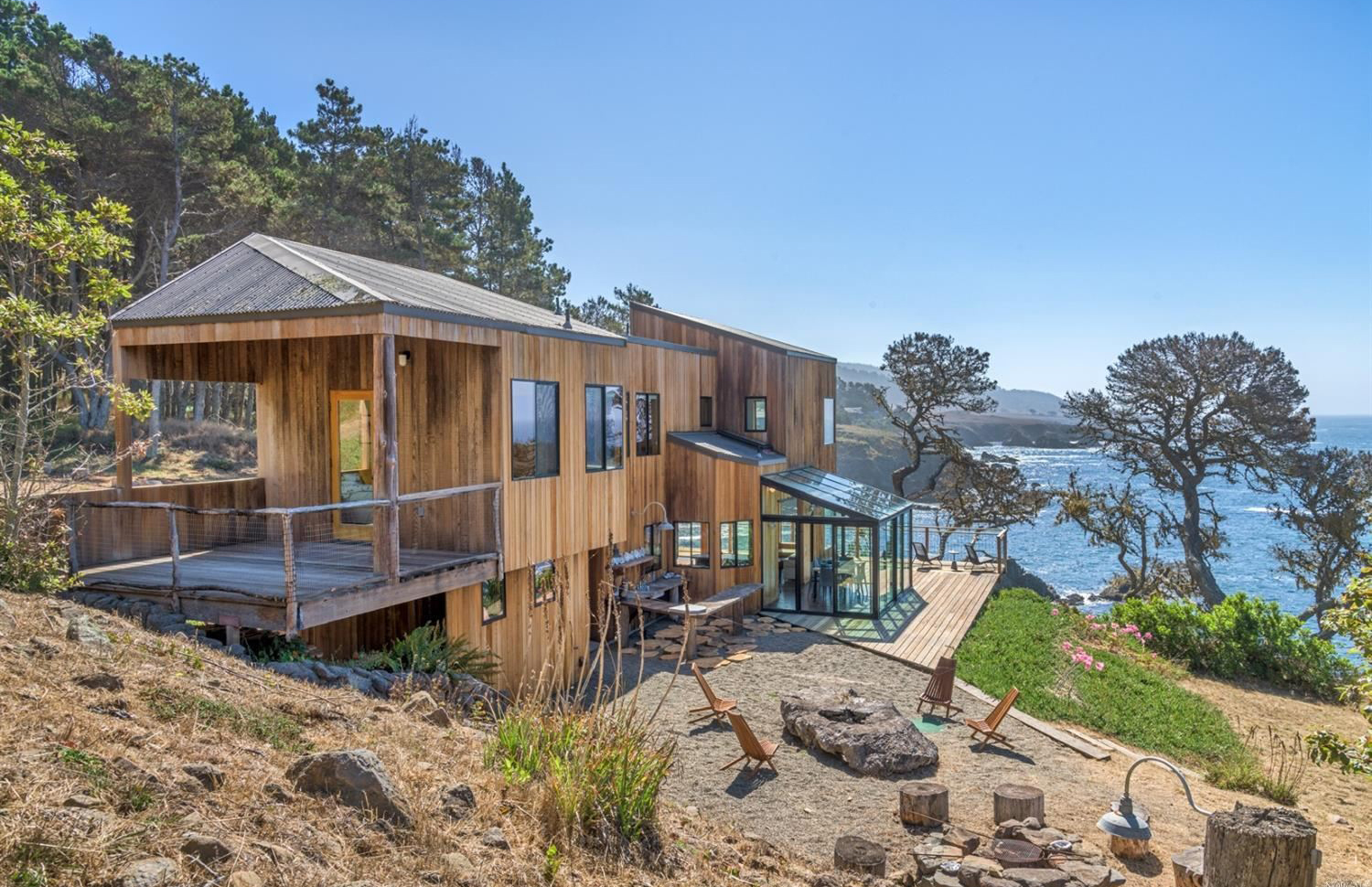 Art News and Features Page 15 of 52 The Spaces