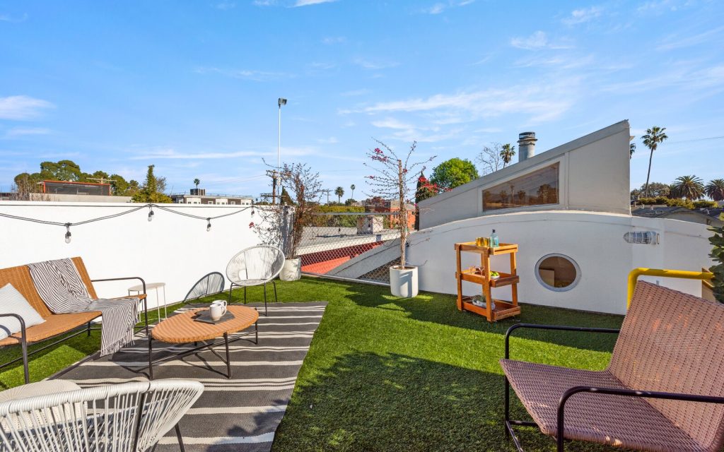 Venice Beach house by Frederick Fisher asks for 3.45m