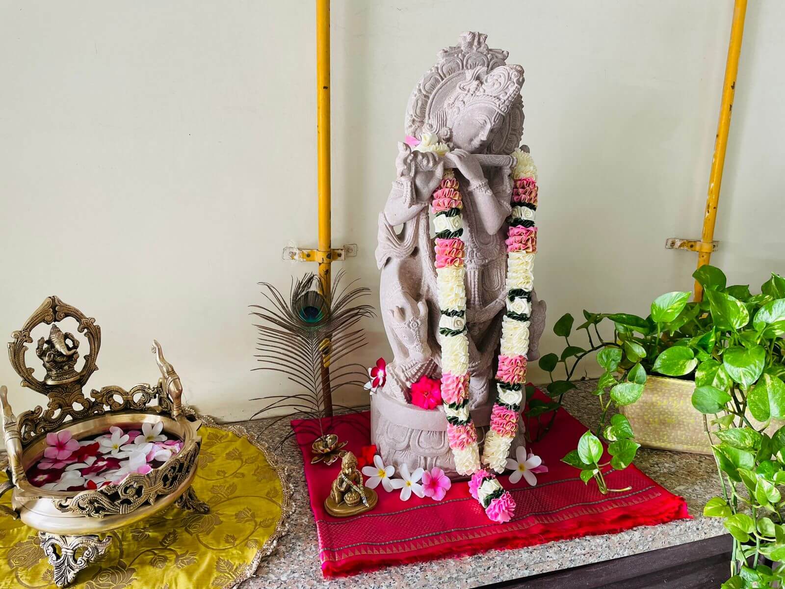 2 Feet Krishna Statues Buy Best Idols The Stone Studio