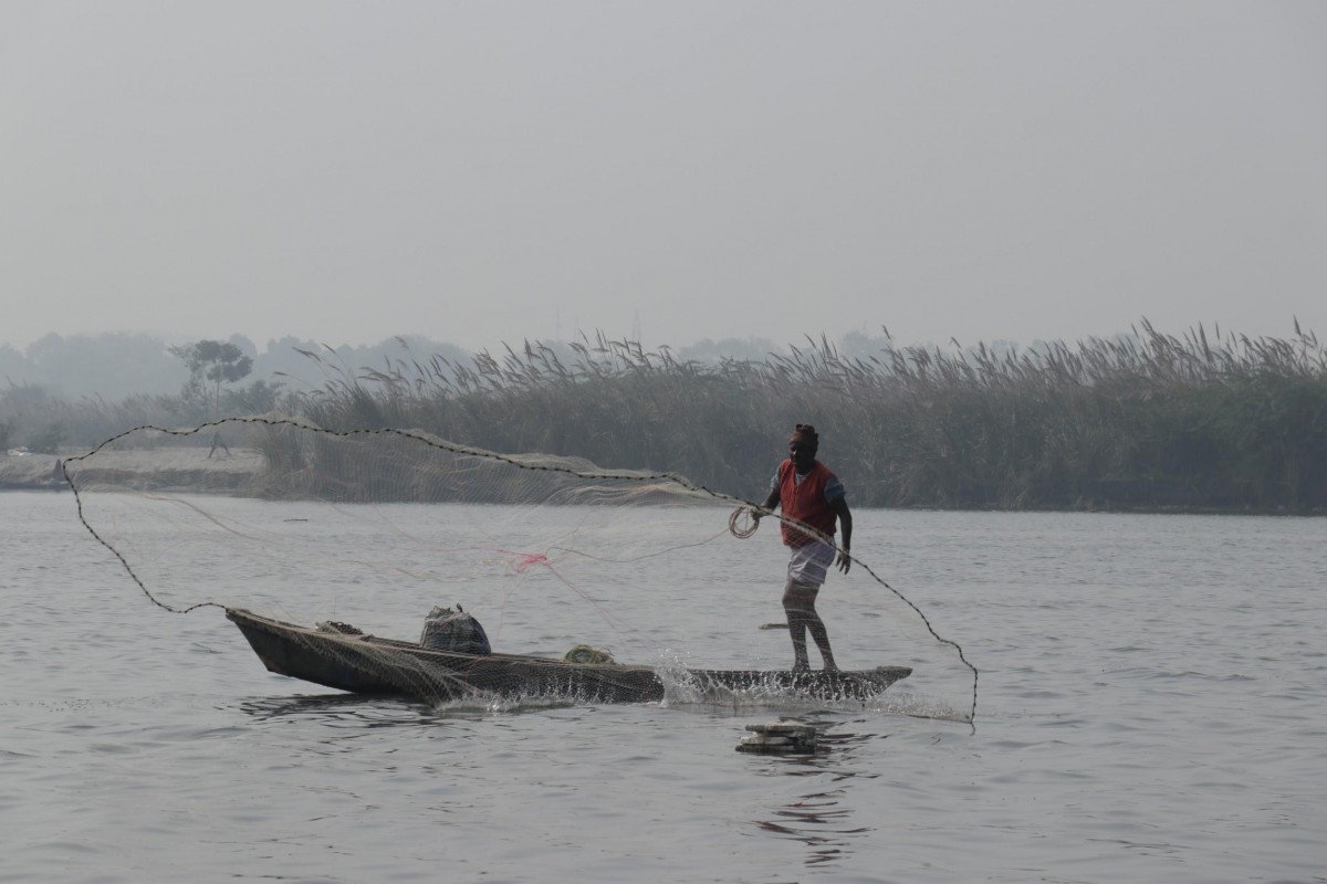 Fishing in the Shadow of a Megacity Delhi and Its ‘Unseen’ Fisherfolks