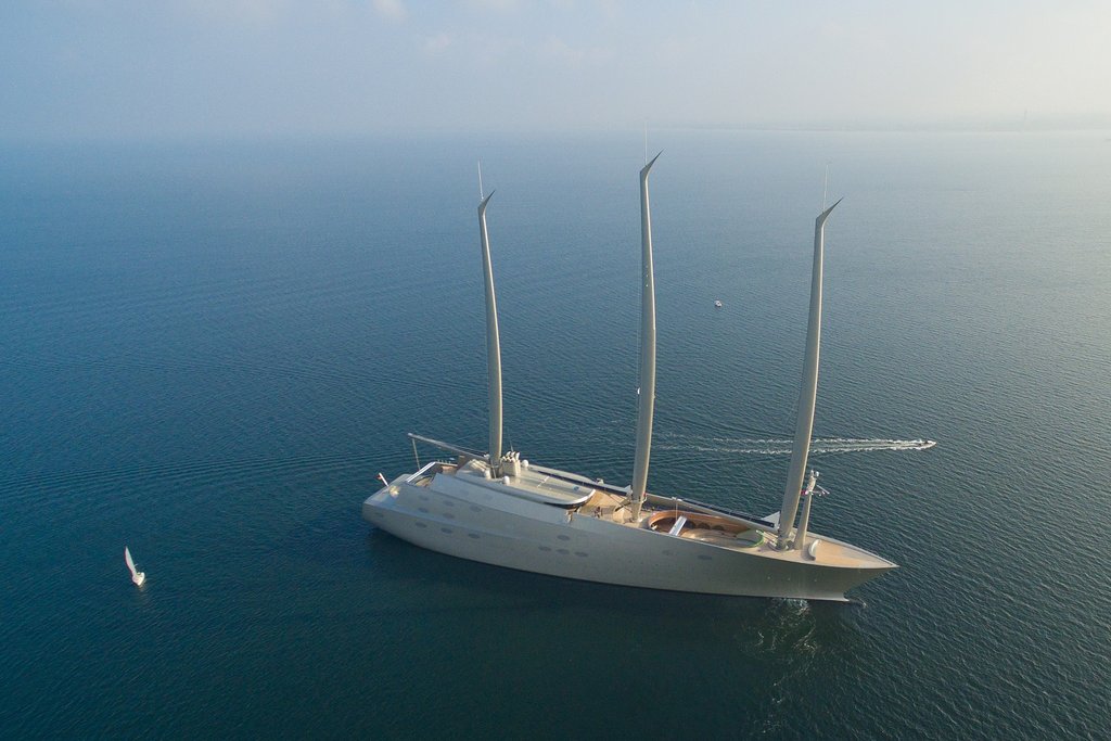 Die "Sailing Yacht A", das größte Segelschiff der Welt