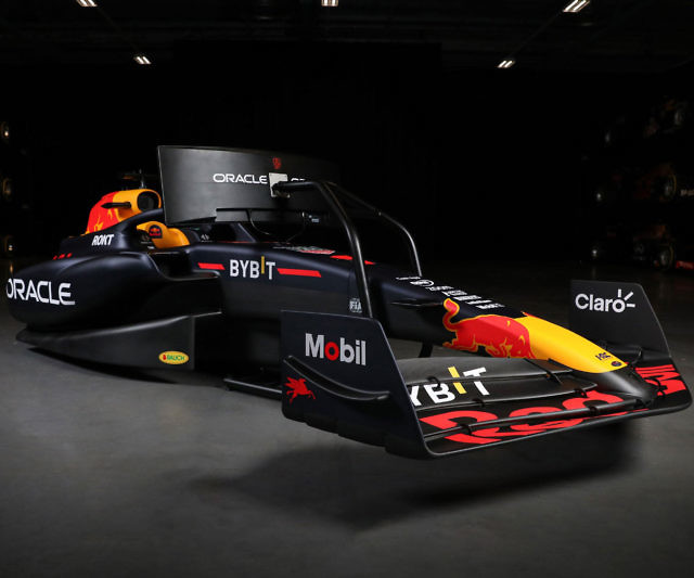 Red Bull Racing RB19 Motion Simulator