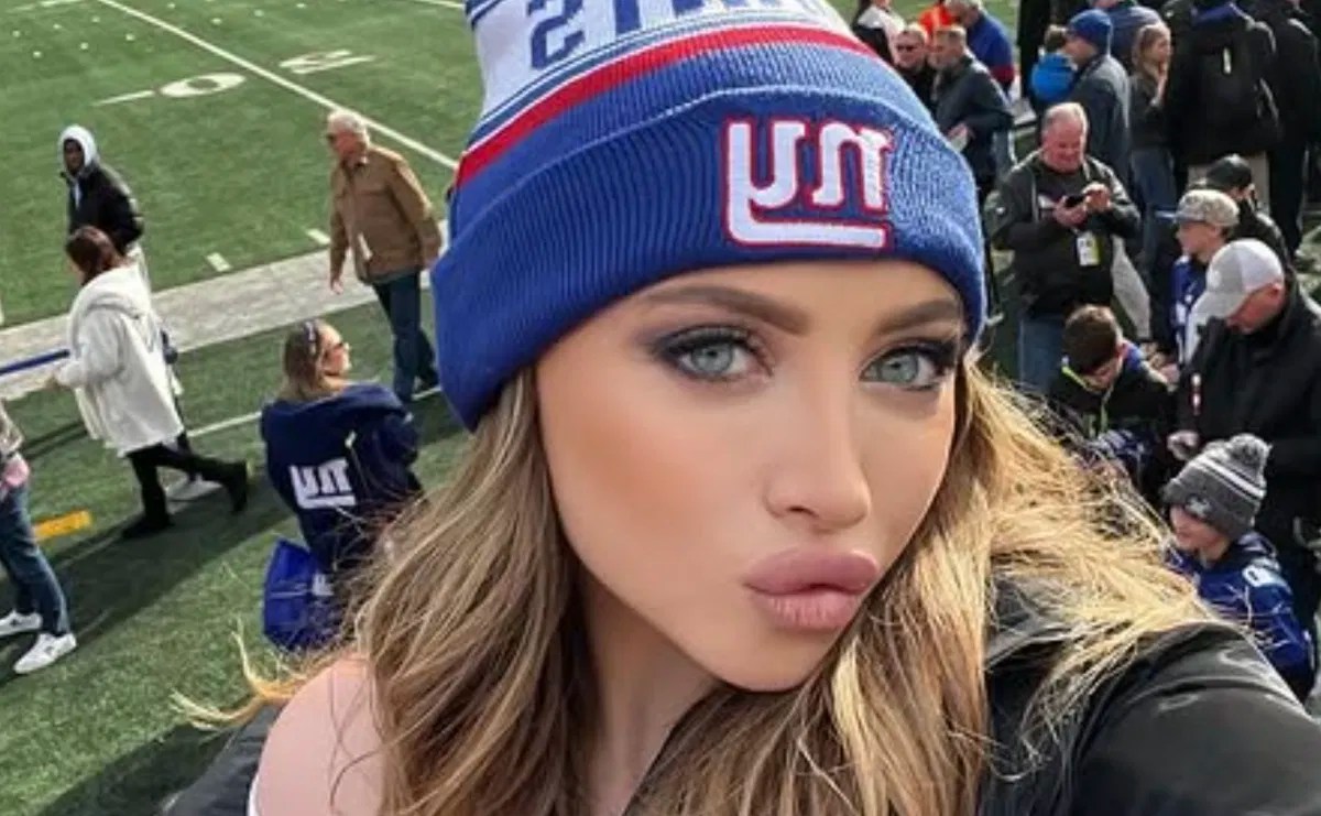OnlyFans Model Sparks Controversy After Flashing NFL Team at Giants