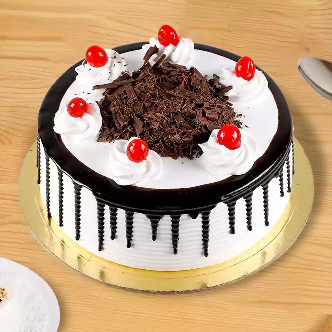 Black Forest Cake Cake in Lucknow TogetherV