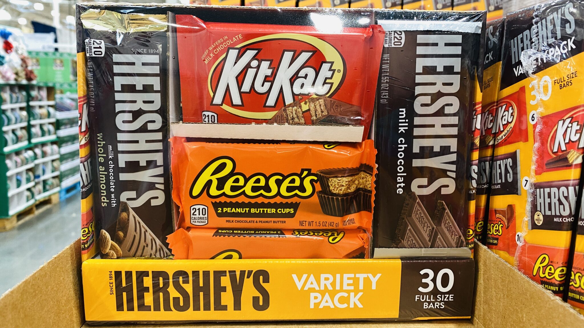 Costco Is Selling A Hershey's Variety Pack With 30 Full