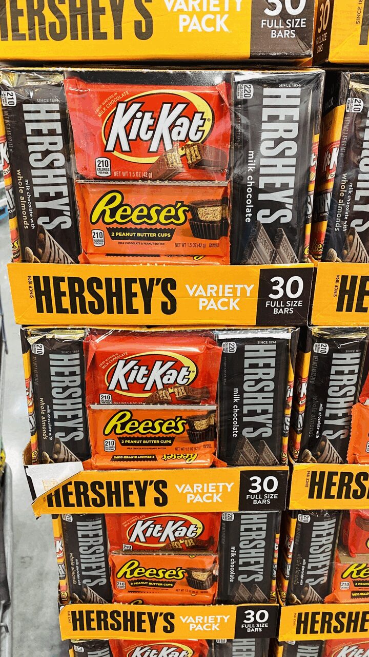 Costco Is Selling A Hershey's Variety Pack With 30 Full