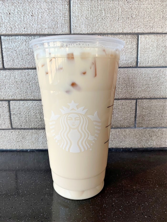 Here's How to Order A Copycat Thai Iced Tea From Starbucks