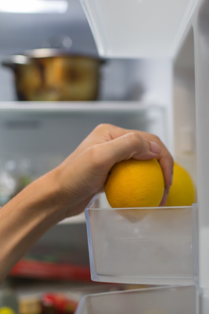 This Hack Helps You Keep Lemons Fresh For Months