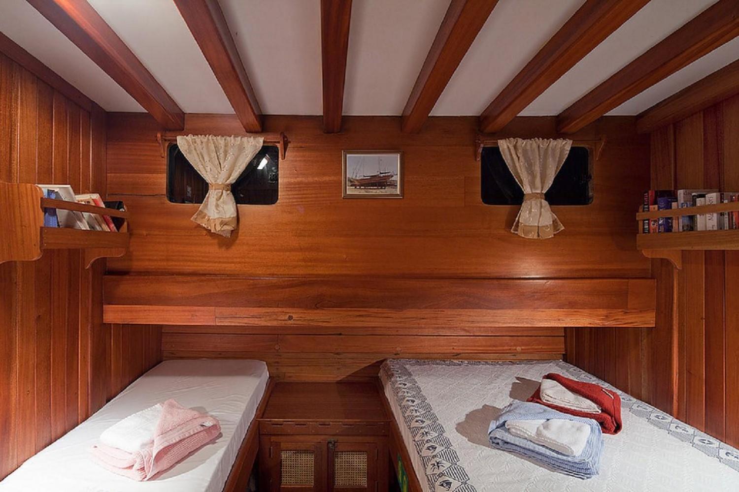 Gulet Bonaventura Private Charter (6 Cabins)