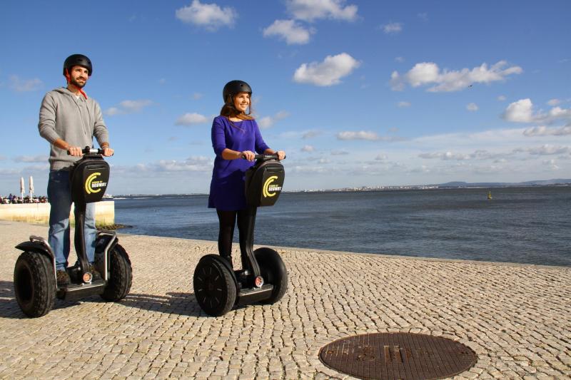 Lisbon Sightseeing Hop On Hop Off Combined Tour of Two Days & Segway