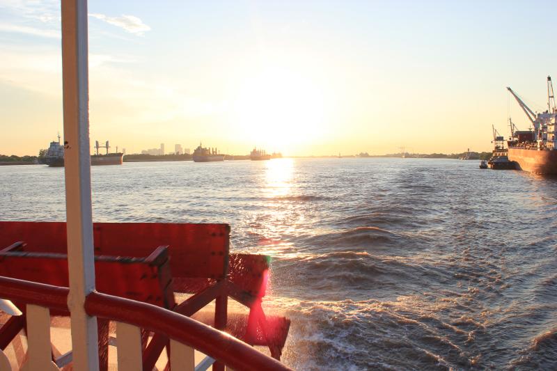 Riverboat CITY OF NEW ORLEANS Evening Sightseeing Jazz Cruise Gray Line