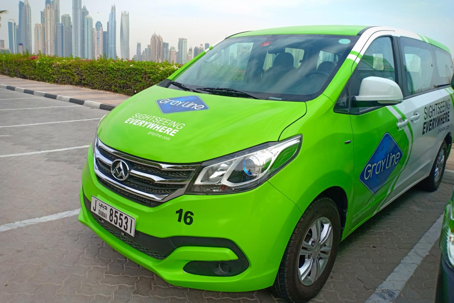 Half Day Private Vehicle Rental with Driver in Dubai Gray Line