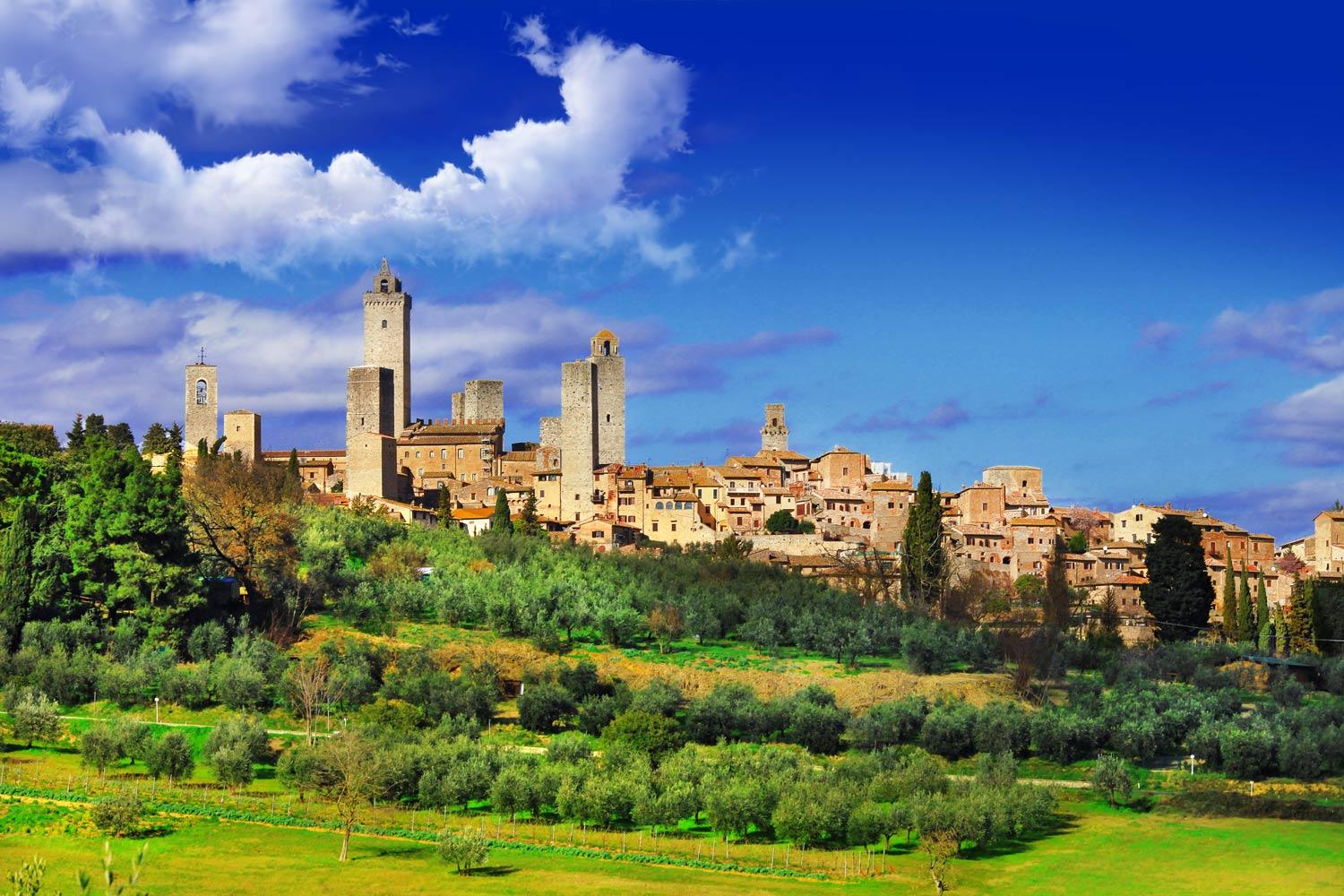 Prestige Rent Private tour to Siena & San Gimignano