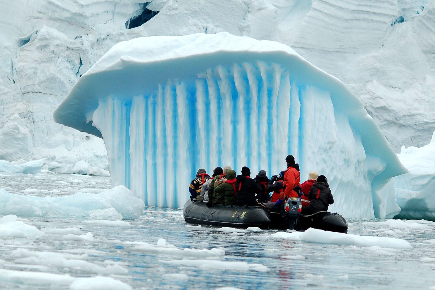 Antarctica Small Ship Expedition Ocean Nova Expeditions Online