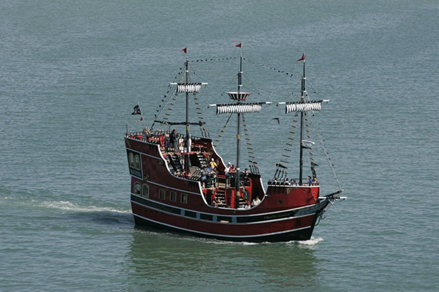 Captain Memos Pirate Cruise and Clearwater Beach Day Orlando