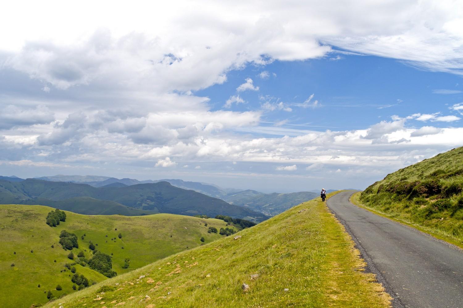 Stage 1 St JeanPieddePort to Logrono Self Guided Walking Holiday