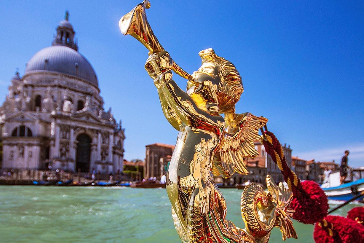 Exclusive shared evening gondola ride at sunset Venice