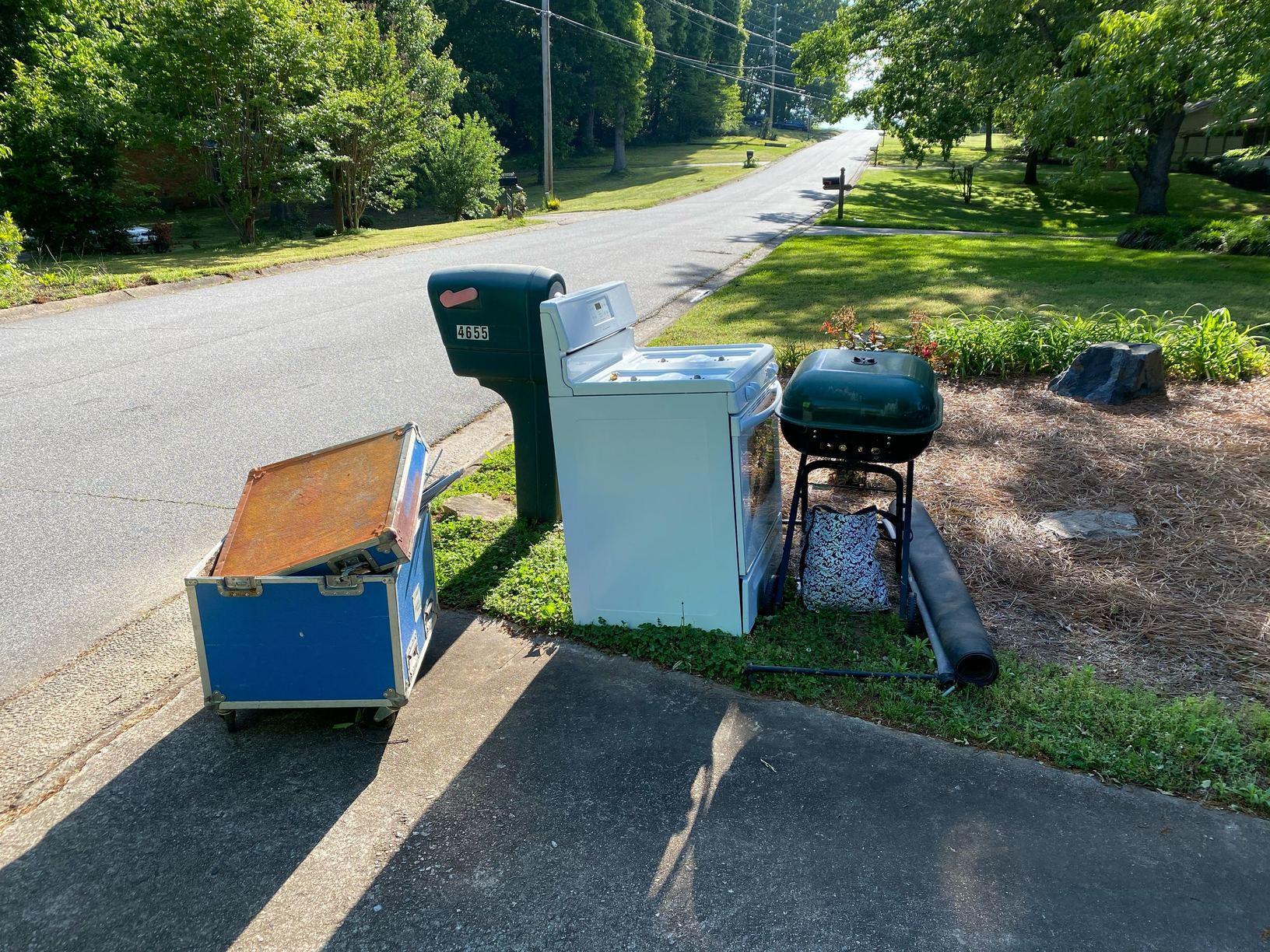The Junkluggers of North Atlanta Before & After Photo Set Curbside