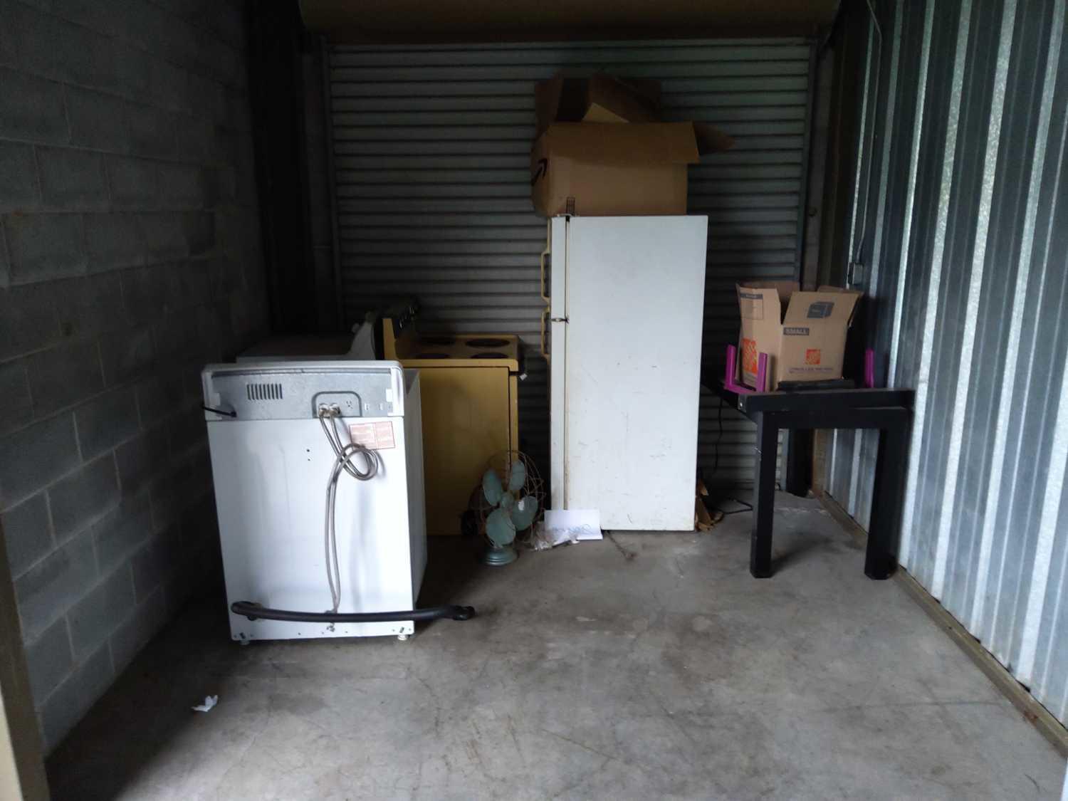 The Junkluggers of Nashville Before & After Photo Set Storage Unit