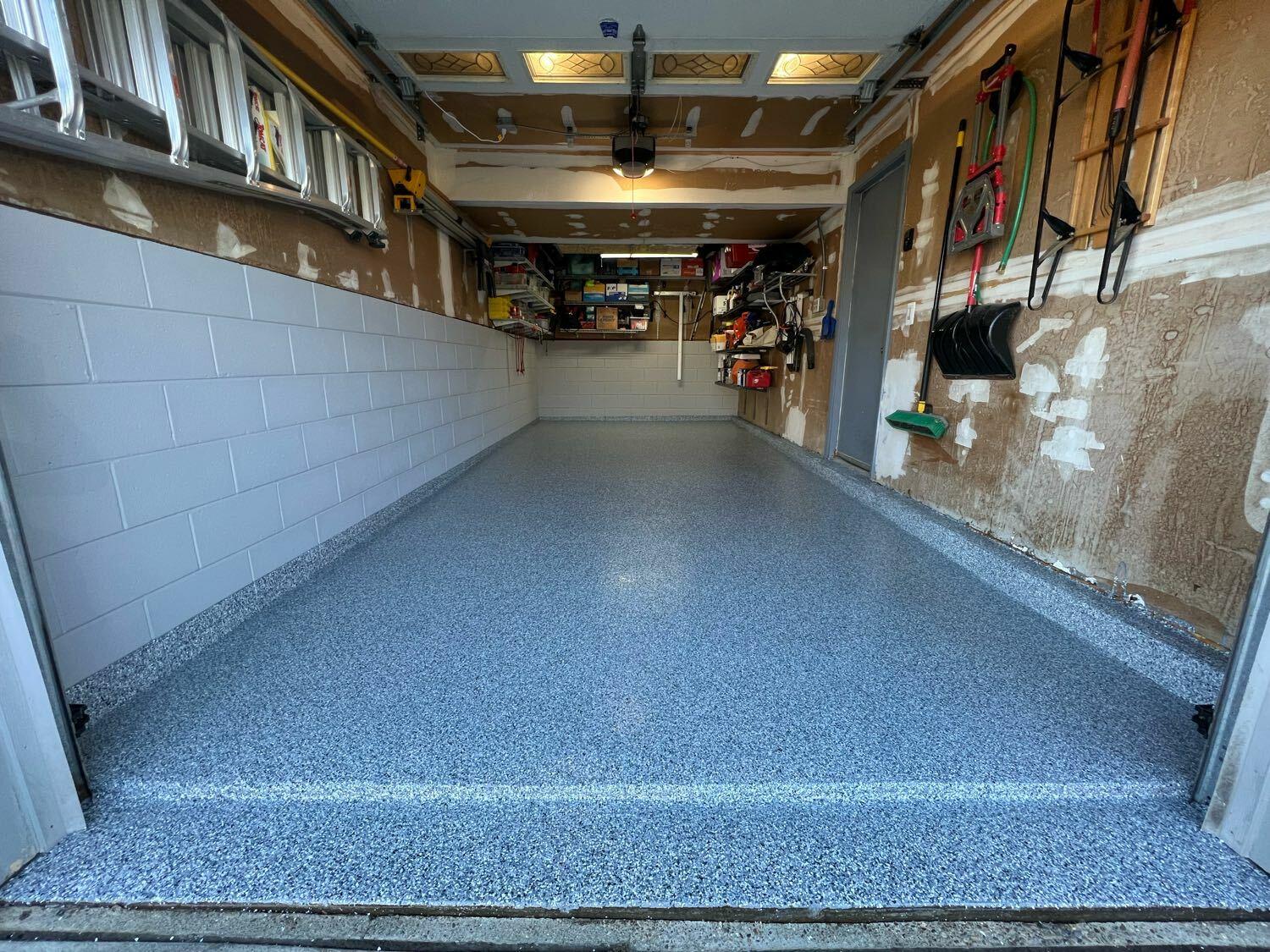 Hello Garage of Cincinnati Before & After Photo Set OneCar Garage